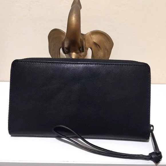 Margot York Patty envelope full zip real leather wallet 8"W×4.5"H - Picture 2 of 5